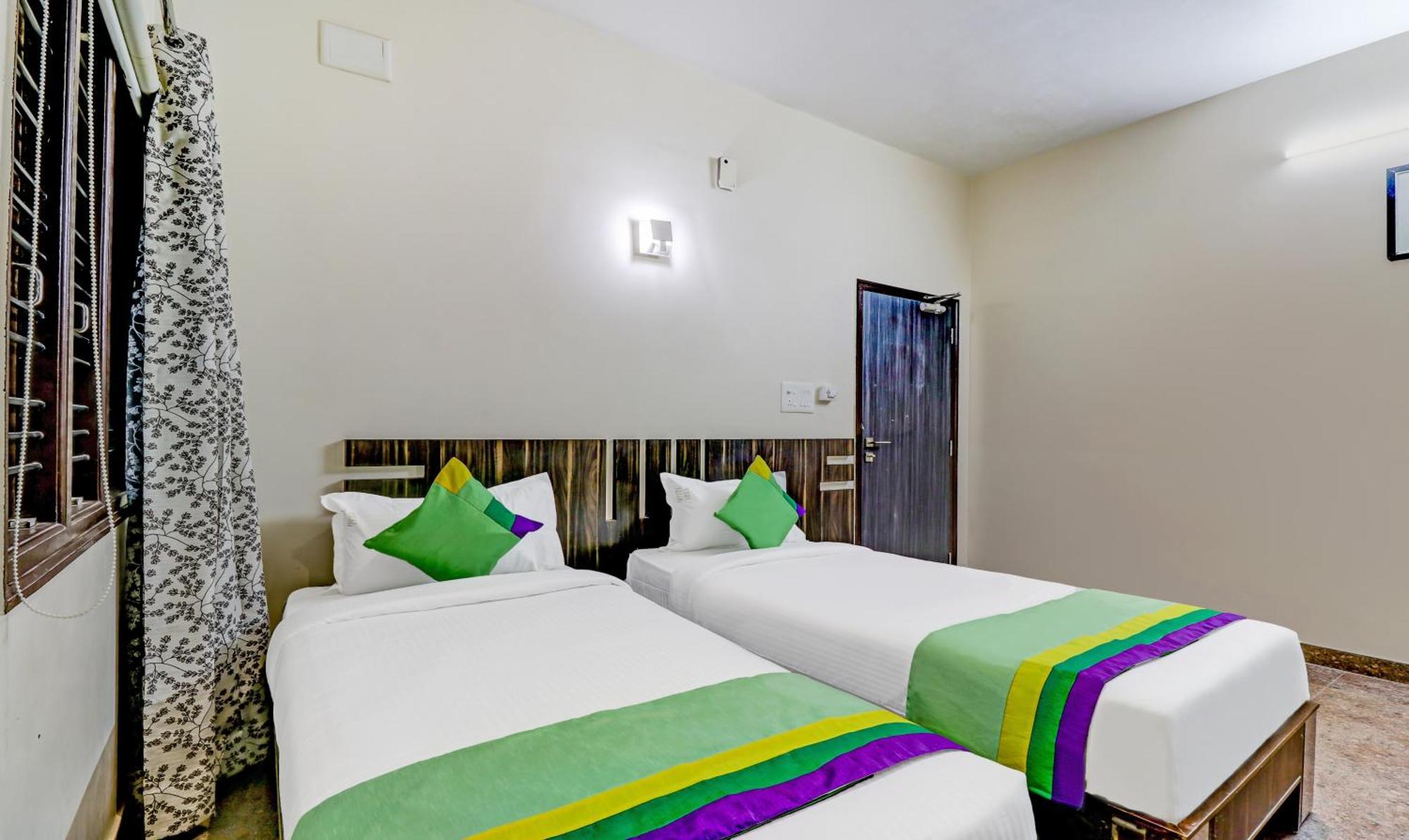 Hotel Treebo Trend Coastal Grand Bangalore Esterno foto