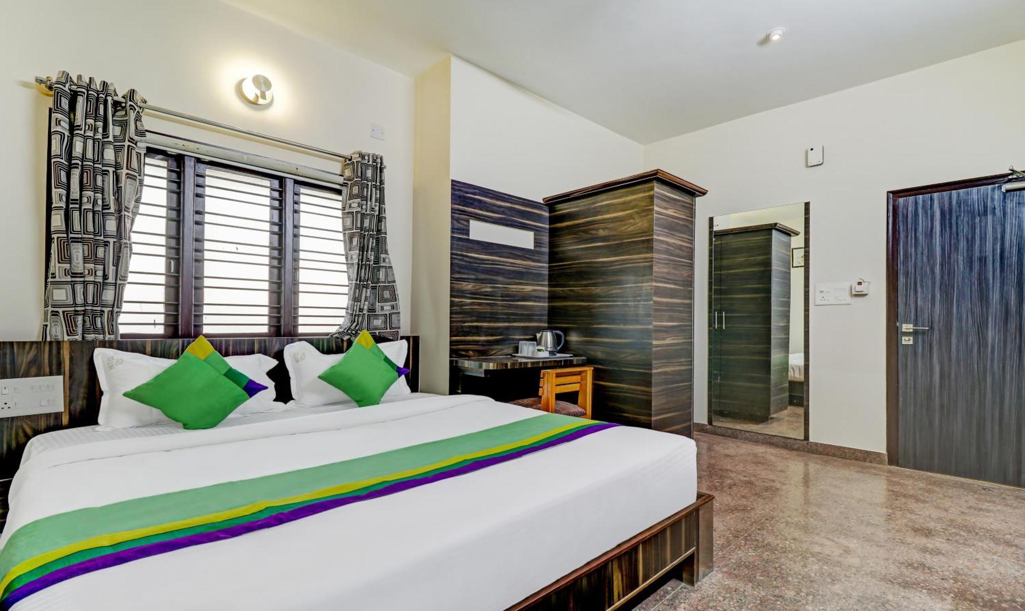 Hotel Treebo Trend Coastal Grand Bangalore Esterno foto