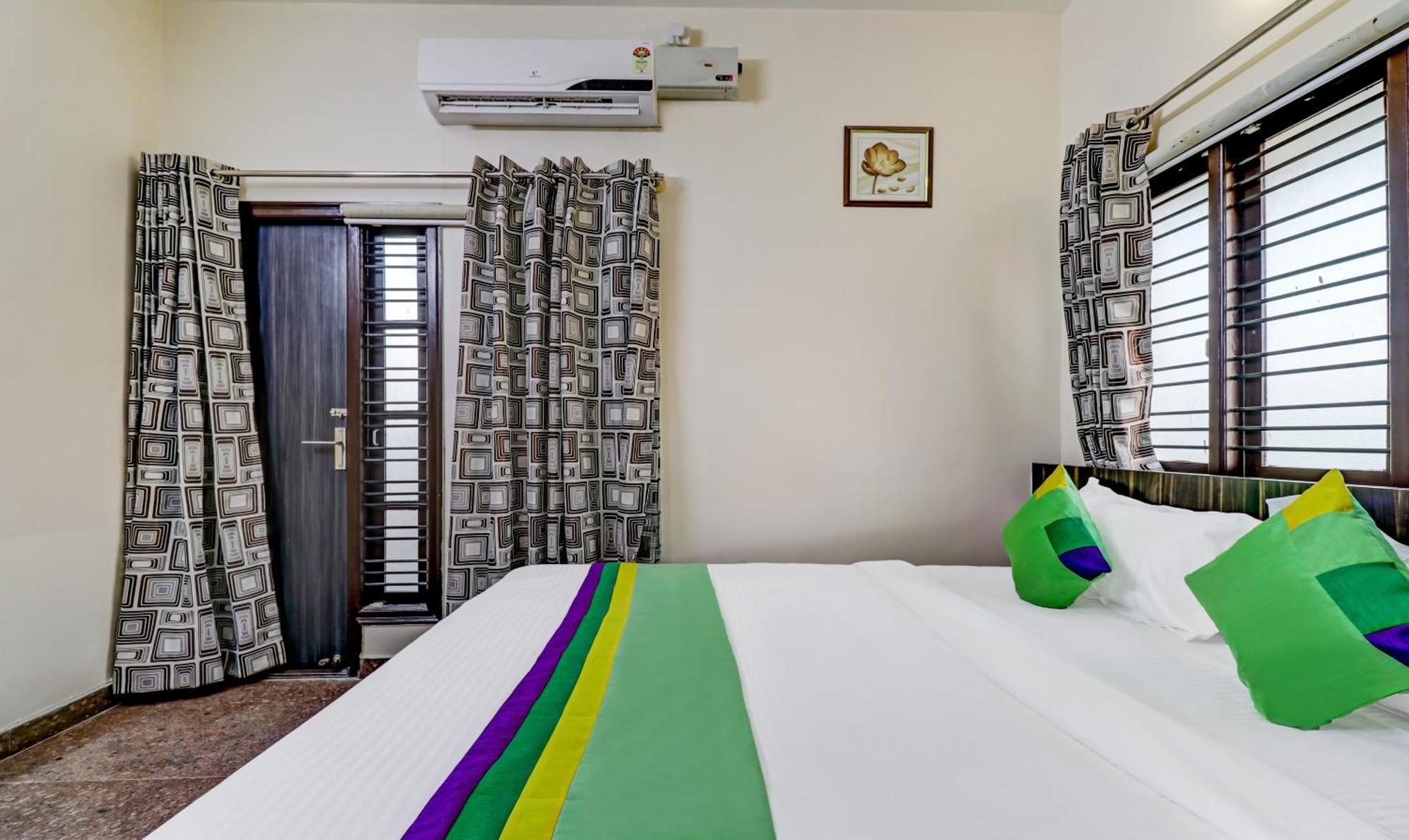 Hotel Treebo Trend Coastal Grand Bangalore Esterno foto